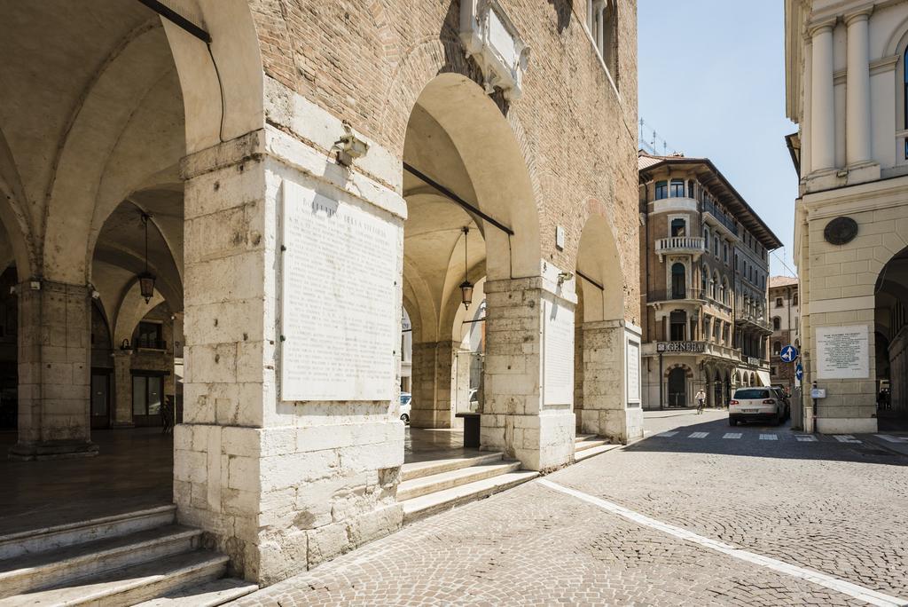 Myplace Piazza Dei Signori Apartments Treviso Eksteriør billede