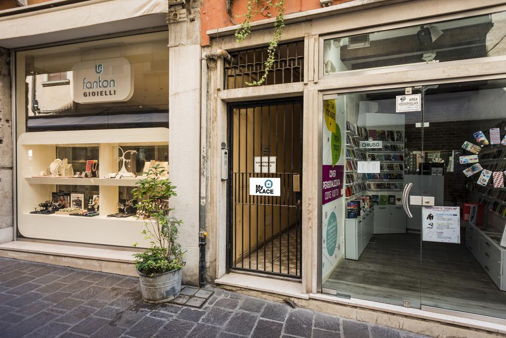 Myplace Piazza Dei Signori Apartments Treviso Eksteriør billede